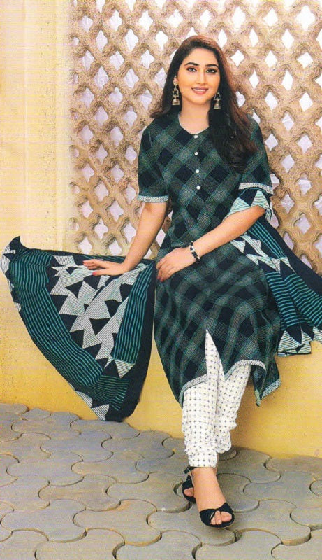 Black Green and White Design Salwar Suit