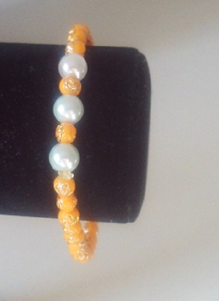 Yellow and White Beads Design Bracelet