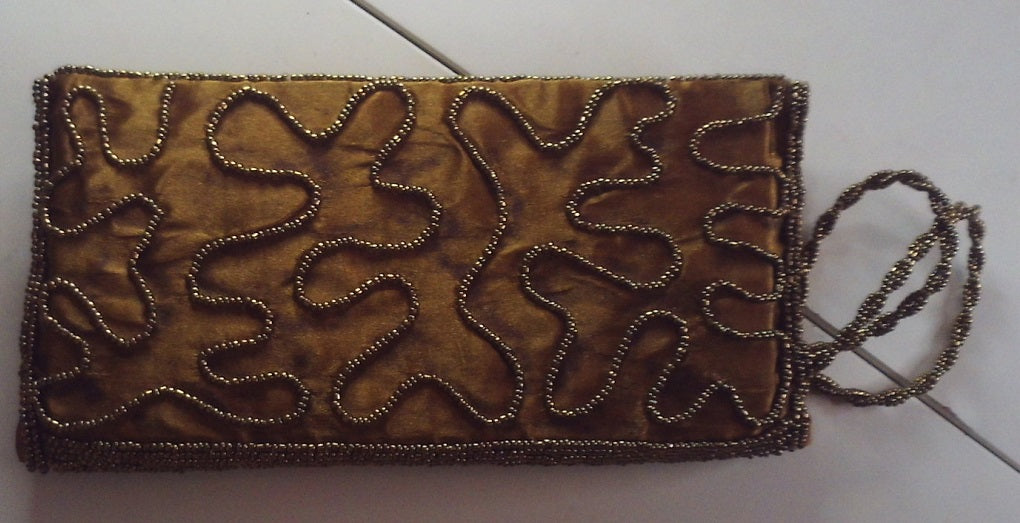 Flat Bead Design Purse