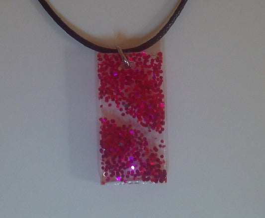 Dark Pink Resign Design Necklace