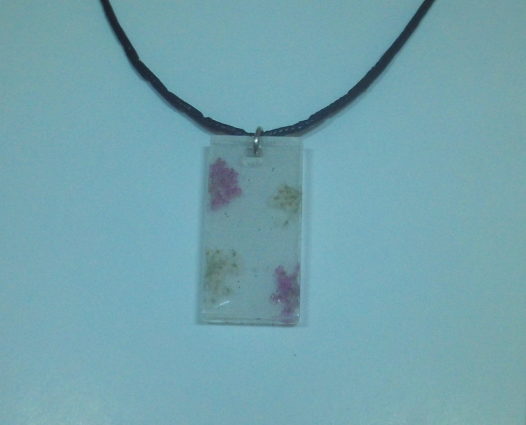 Violet White Flower Design Resin Necklace