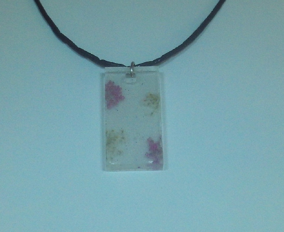 Violet White Flower Design Resin Necklace