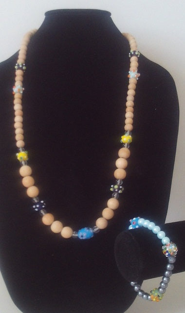 Wooden Beads and Blue Design Necklace Bracelet Set